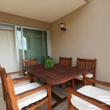 Duplex Vista Roja